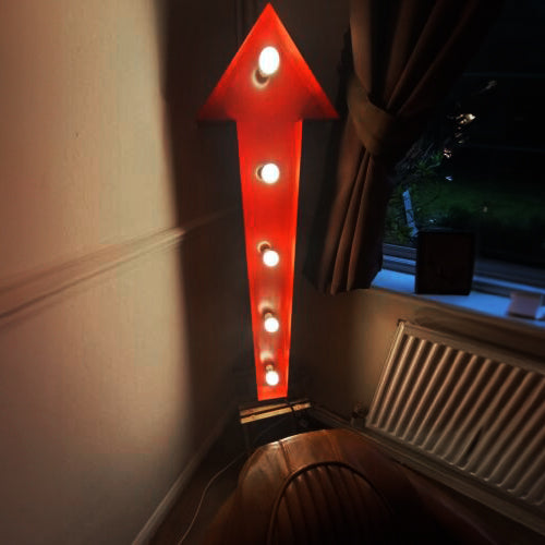 Retro Vintage Light Up Arrow Sign (3 Sizes Available) - Indoor Outdoors