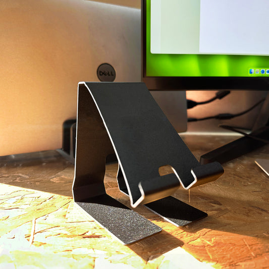 Okunaii Free-Standing Desktop Phone Stand Holder - Indoor Outdoors