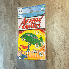 At The Movies Wall Mount Comic Book Holder