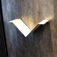 Okunaii™ Chapter Wall Mount Floating V-Shaped Book Shelf