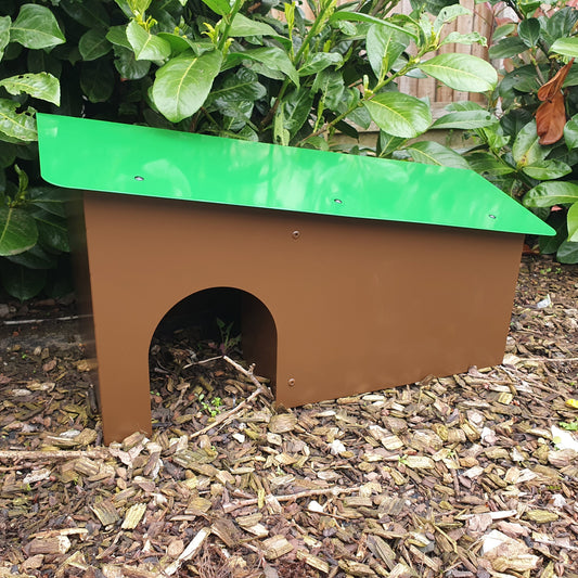 Jake's Farm Yard Anti-Predator Hedgehog House for Hibernation