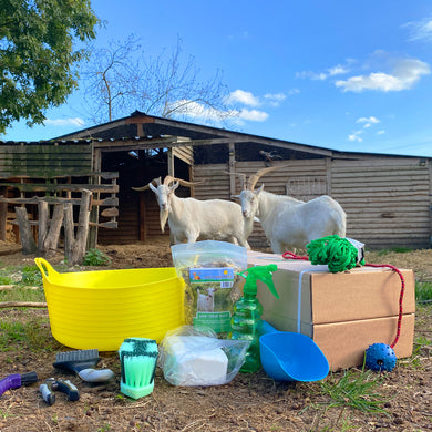Jake's Farm Yard Ultimate Goat Care Kit - Indoor Outdoors