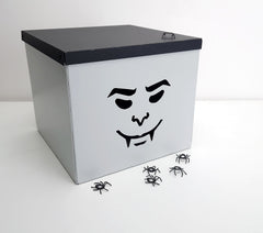 Vampire Box with Small Spiders