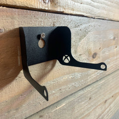 Bracket Mounted on Wall with no Controller