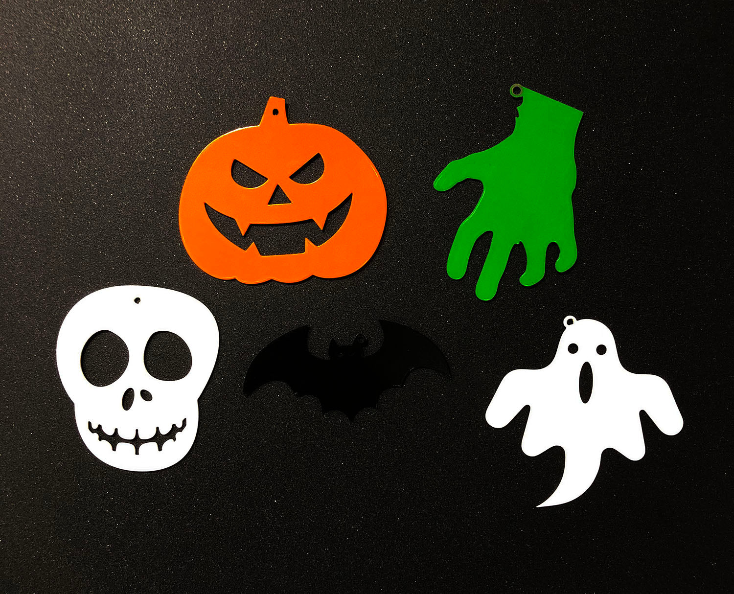 Halloween Decorative Essentials Selection (Pack of 5)