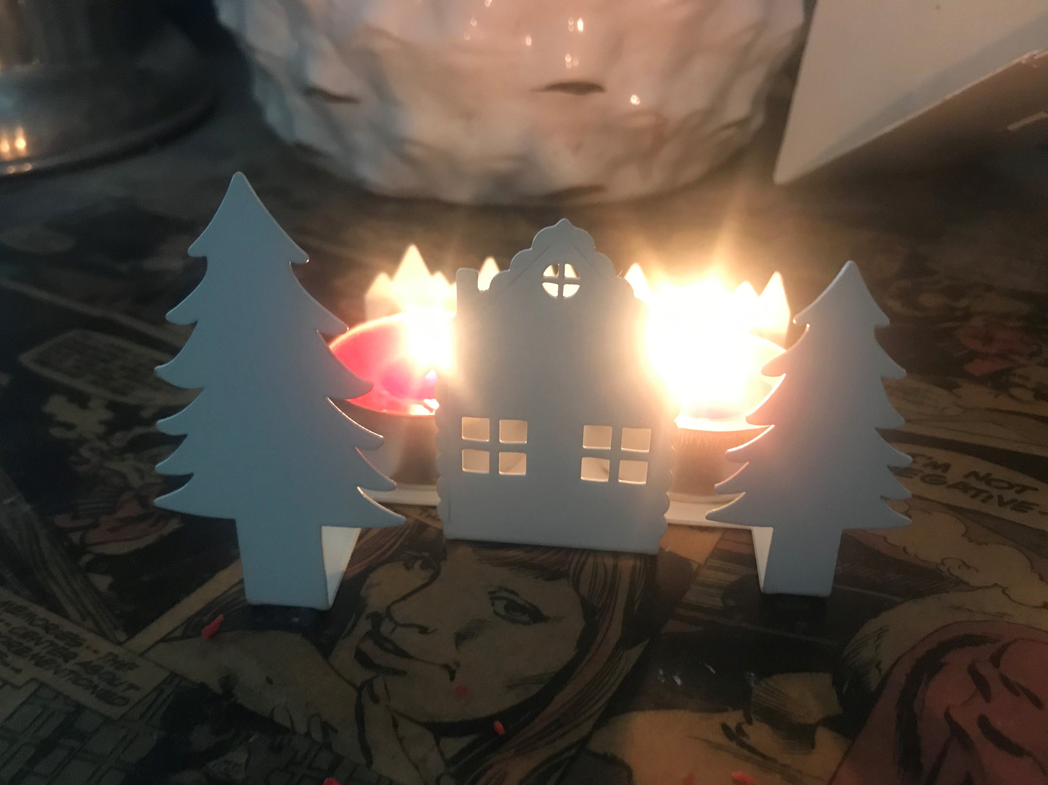 Log Cabin with Pine Tree Candle Holder