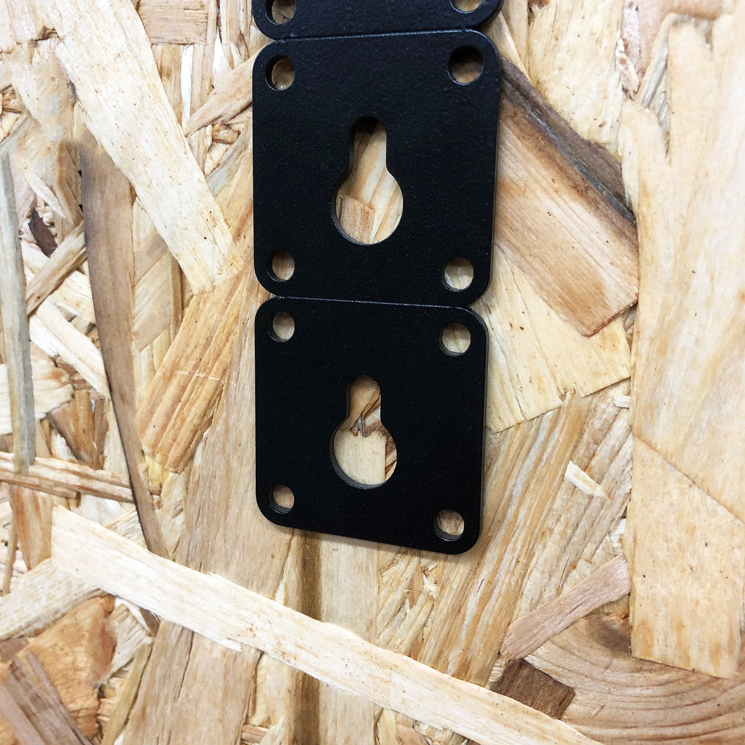 Keyhole Hook Hanging Plate (Strip of 5) | Indoor Outdoors