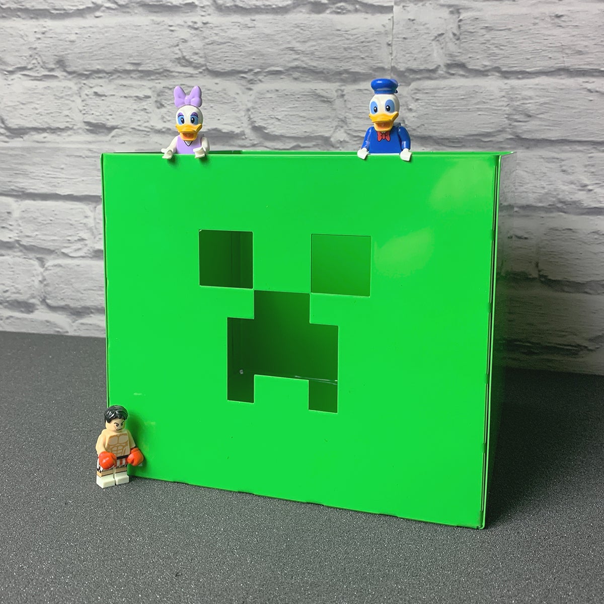 Minecraft-Inspired "Creeper" Head Toy Storage Box - Indoor Outdoors