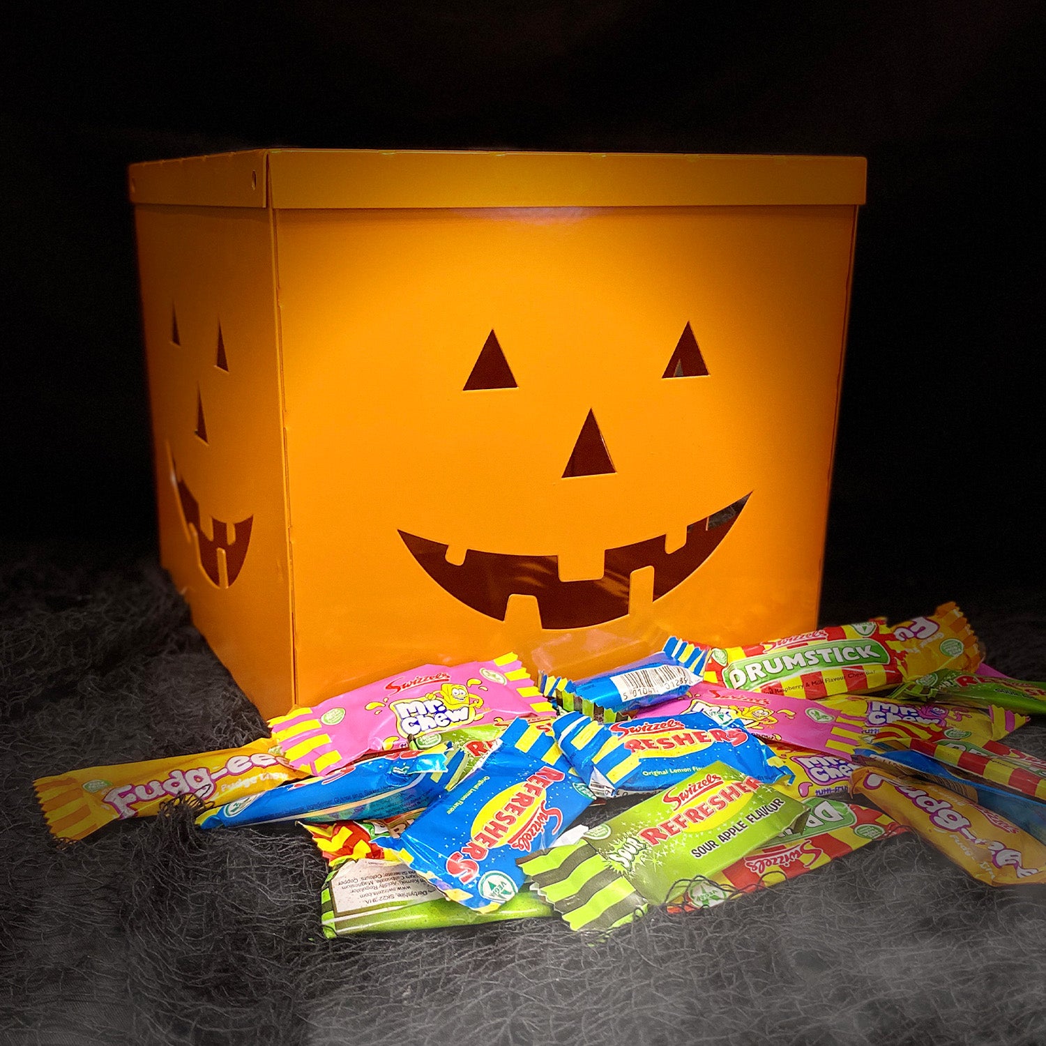 Halloween "Trick or Treat" Pumpkin Box - Indoor Outdoors