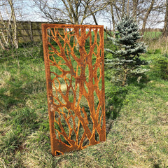 Rustic Steel Garden Screen Feature with Tree & Squirrel Design