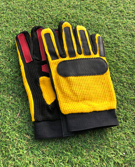 Ultratec Football Goalkeeper Gloves (2 Colours Available)